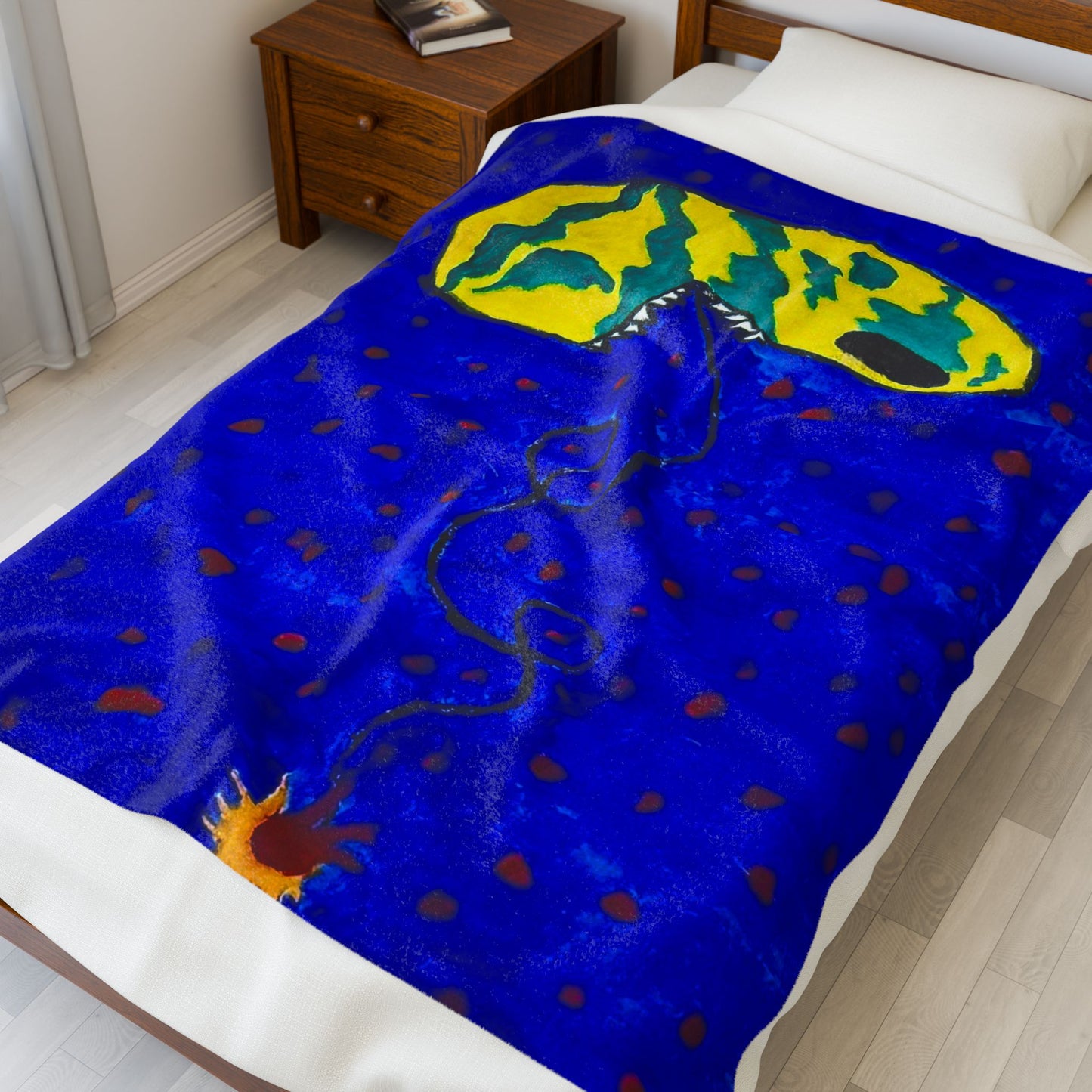 Echo13 No. 14 – Zin the Signal Eater Velveteen Plush Blanket