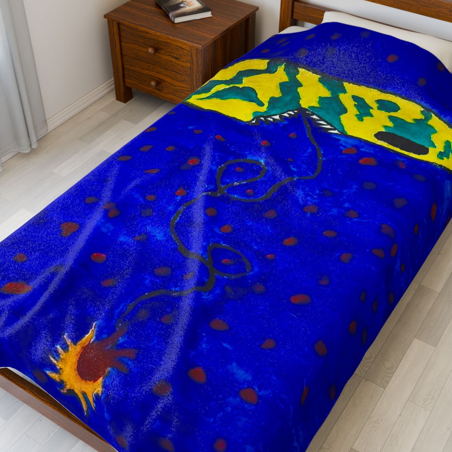 Echo13 No. 14 – Zin the Signal Eater Velveteen Plush Blanket